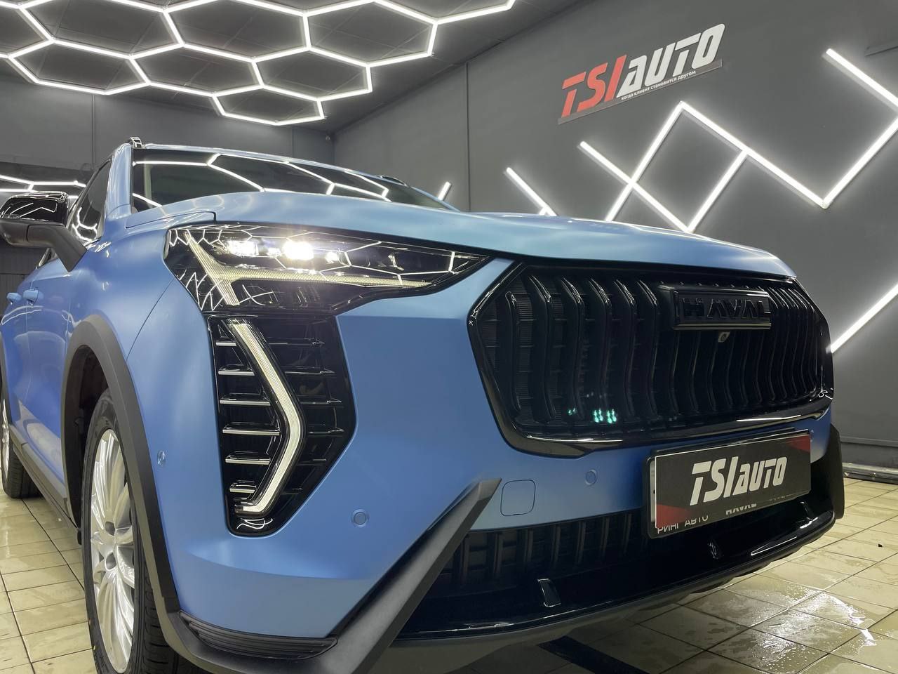 Оклейка кузова защитной пленкой